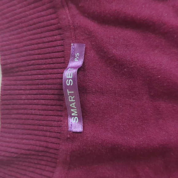 ✨2 for $25 SMARTSET short sleeve sweater | size S - Picture 3 of 6